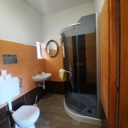 Guest house Ikszt Vendeghaz
