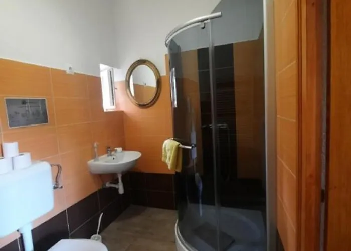 Pensiune Ikszt Vendeghaz